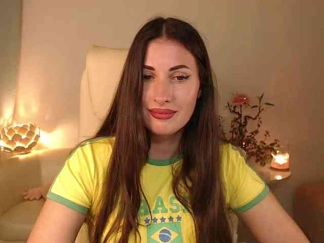 MaryMalory11 webcam