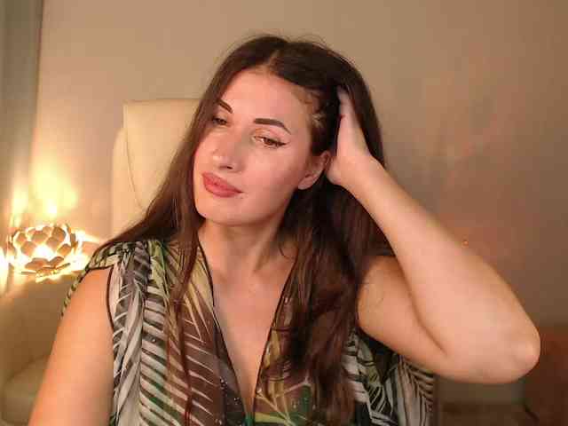 MaryMalory11 webcam