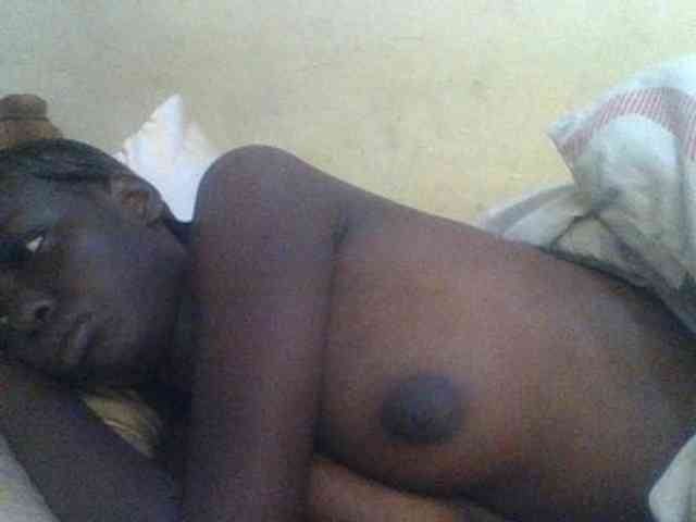 Petitepussy webcam