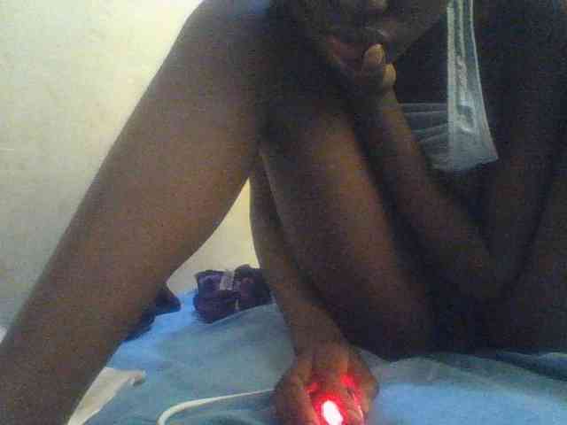 Petitepussy webcam