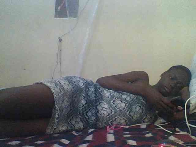 Petitepussy webcam