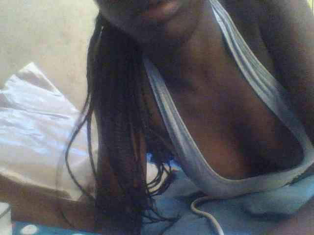Petitepussy webcam