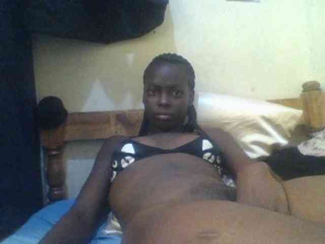 Petitepussy webcam
