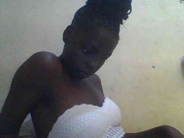 Petitepussy webcam