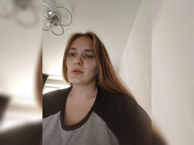 Kisa75 live cam on BongaCams