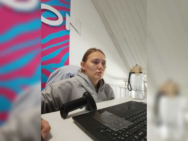 Live трансляция AlisaWyn - slutnetki.online