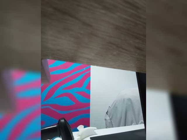 Kisa75, en vivo ahora en BongaCams
