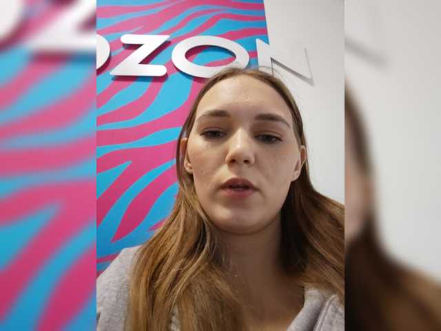 Kisa75 live cam on BongaCams