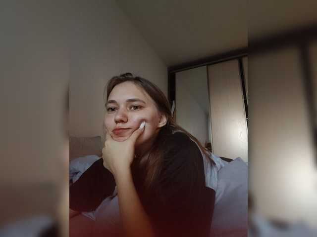 Kisa75 live cam on BongaCams