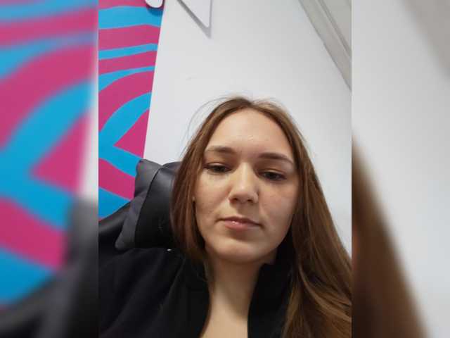Kisa75 live cam on BongaCams