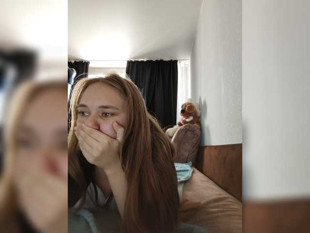 Kisa75 live cam on BongaCams