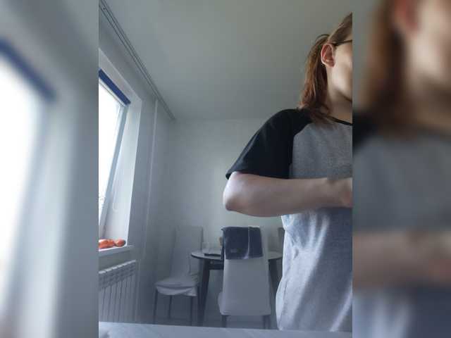 Kisa75 live cam on BongaCams