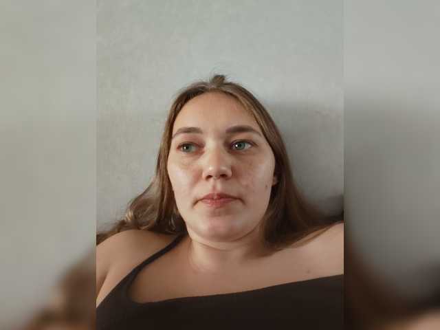 Kisa75 live cam on BongaCams