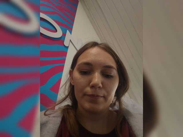 Kisa75 live cam on BongaCams