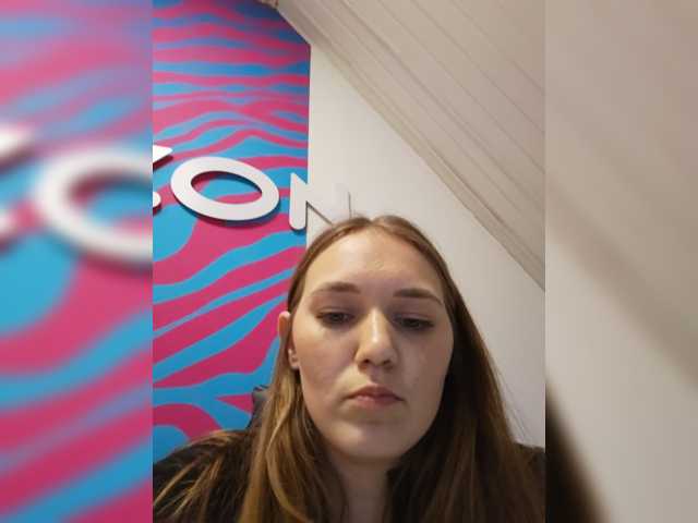 Kisa75 live cam on BongaCams