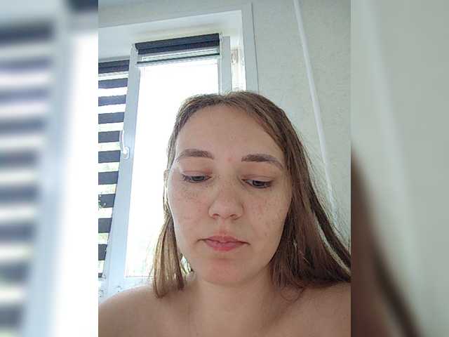 Kisa75 live cam on BongaCams