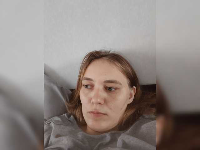 Kisa75 live cam on BongaCams