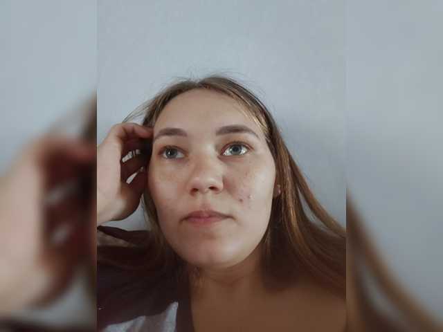 Kisa75 live cam on BongaCams