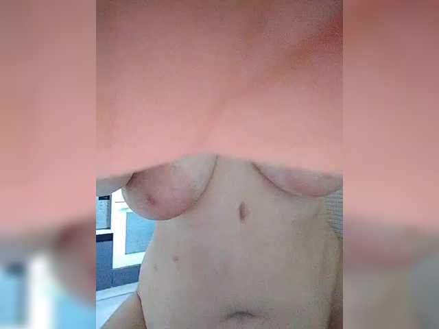 Kisa75 live cam