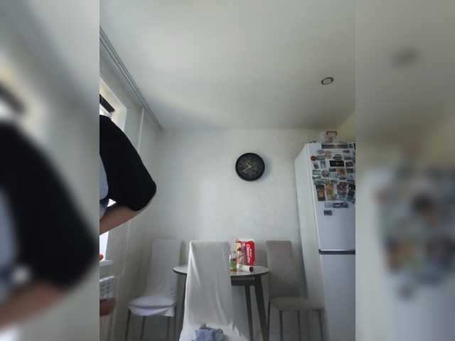 Kisa75 live cam on BongaCams