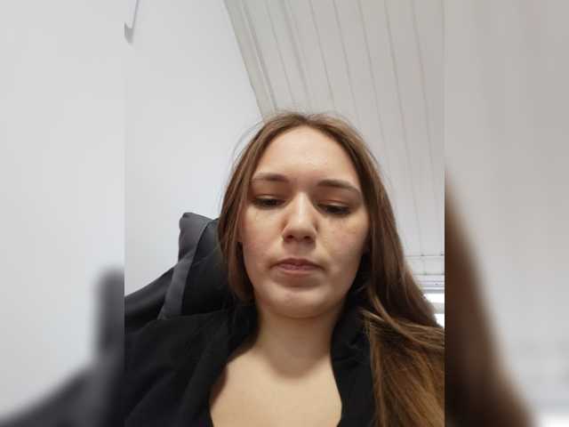 Kisa75 live cam on BongaCams