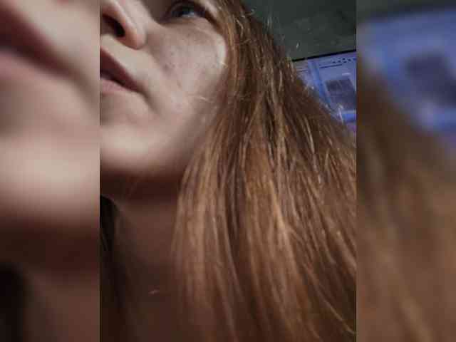 AlisaWyn webcam