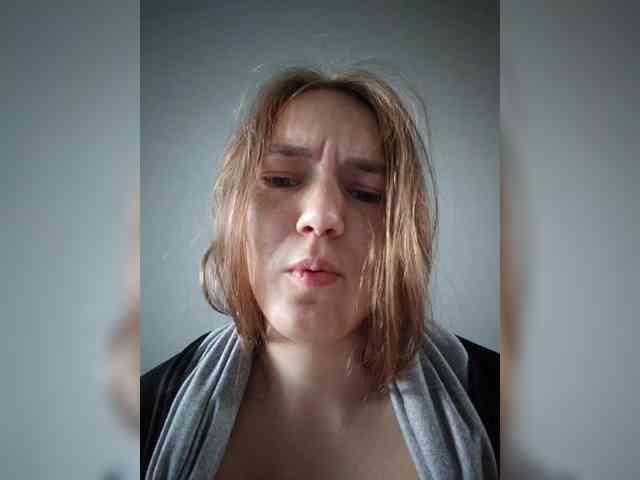 AlisaWyn webcam