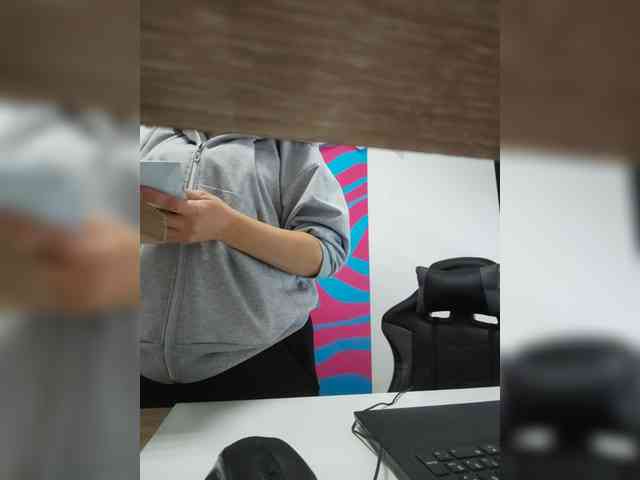 AlisaWyn webcam
