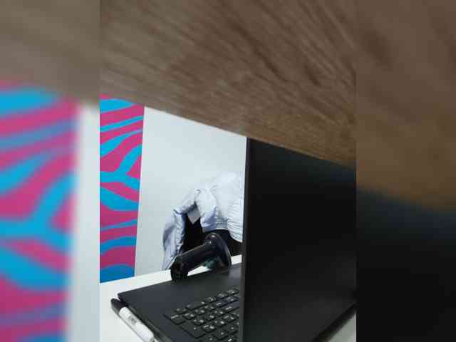 AlisaWyn webcam