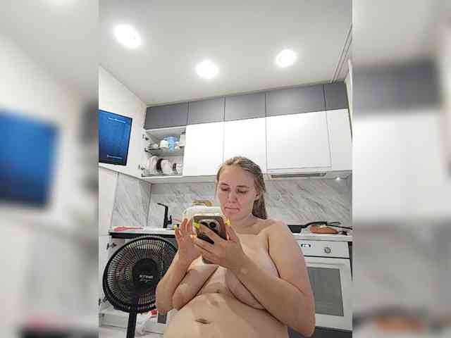 AlisaWyn webcam