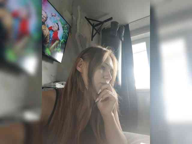 Kisa75 Live Webcam on BongaCams