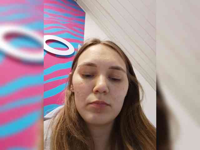 AlisaWyn webcam
