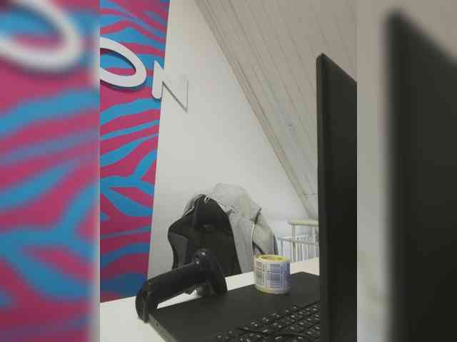 AlisaWyn webcam
