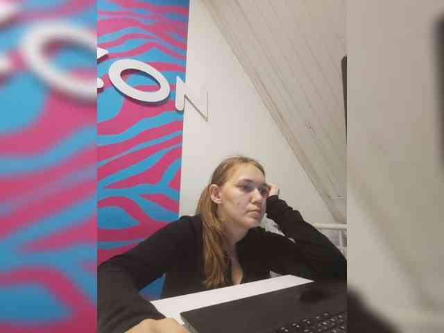 AlisaWyn webcam