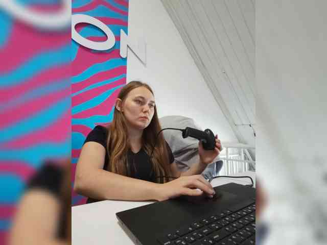AlisaWyn webcam