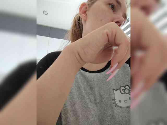 AlisaWyn webcam