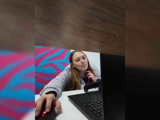AlisaWyn webcam