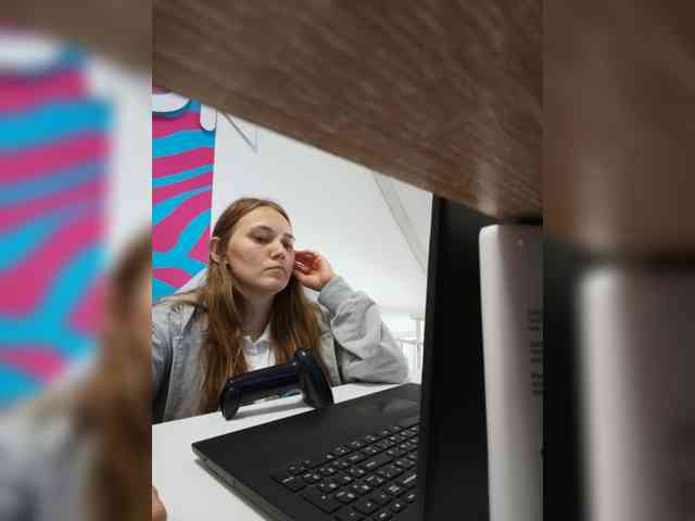 AlisaWyn webcam