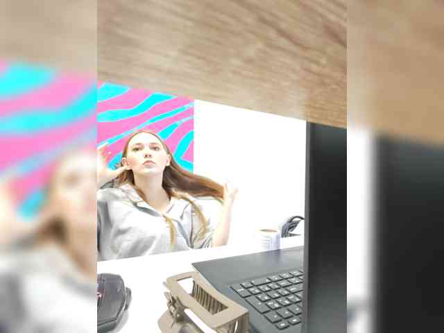 AlisaWyn webcam