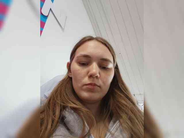 AlisaWyn webcam