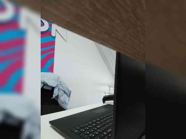 AlisaWyn webcam