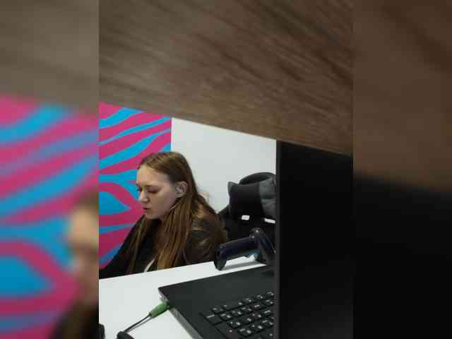 AlisaWyn webcam