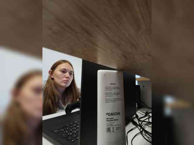 AlisaWyn webcam