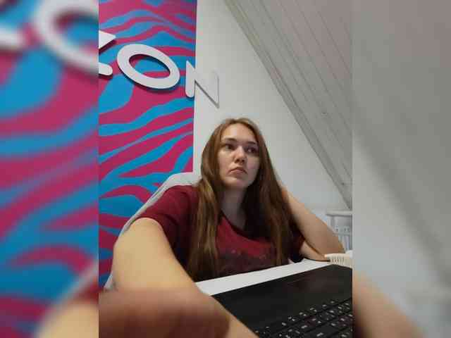 AlisaWyn webcam