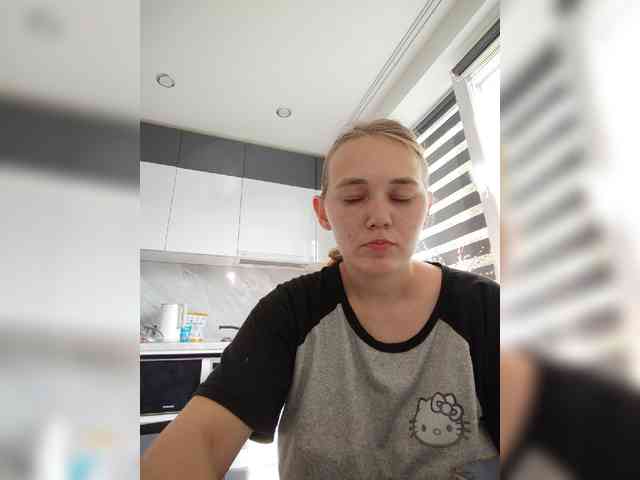 AlisaWyn webcam
