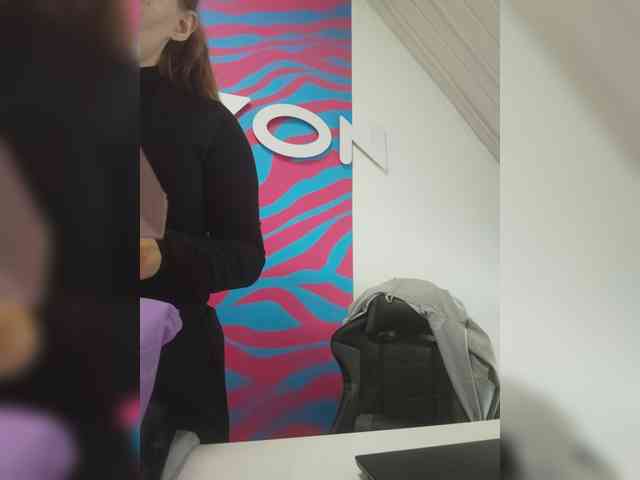 AlisaWyn webcam
