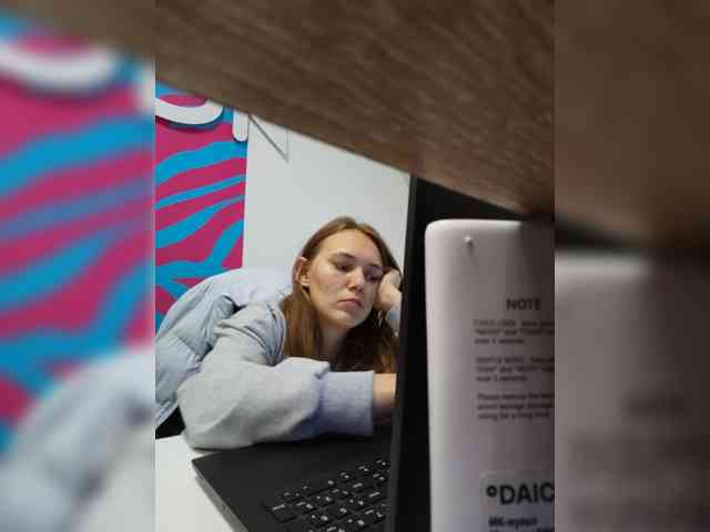 AlisaWyn webcam