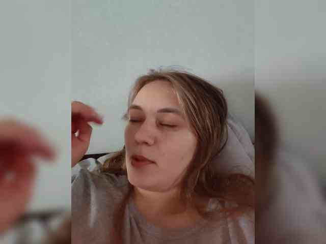 AlisaWyn webcam