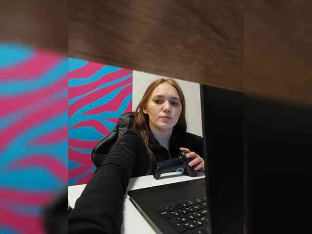 AlisaWyn webcam