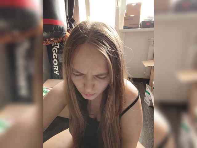 AlisaWyn webcam